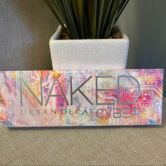 NIB URBAN DECAY The NAKED CYBER Palette L/E - Picture 11 of 16